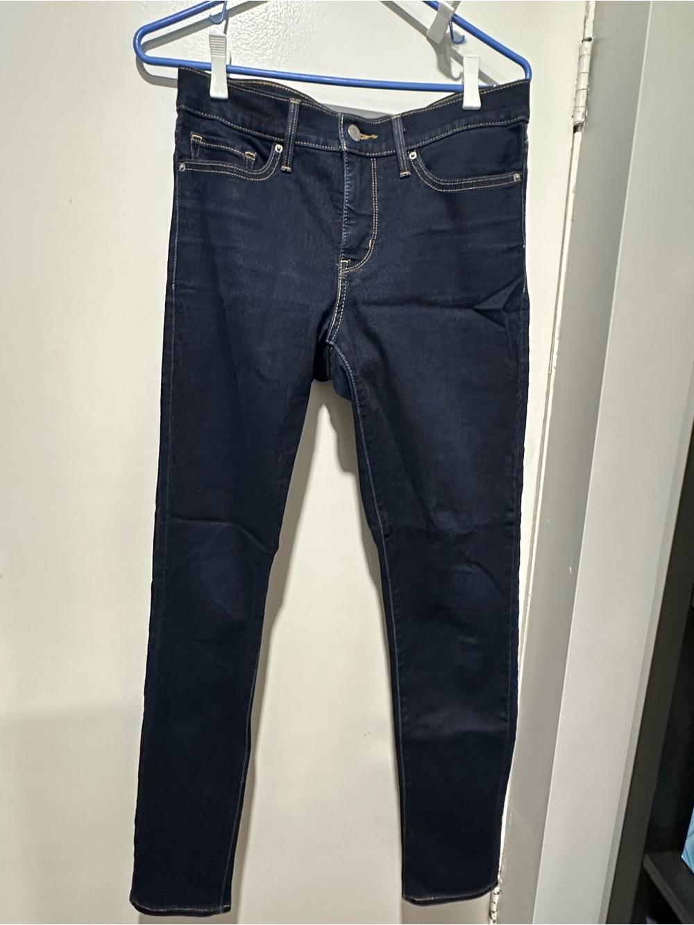 Levi's women's Navy shaping Skinny Jeans